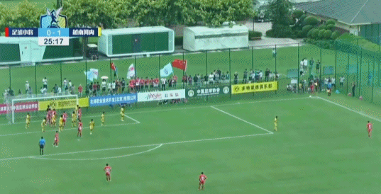 顽强不放弃！中国足球小将2-2越南河内，两度落后两度追平🔥！