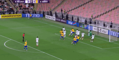 夸张😲10外援PK10外援！吉达国民4-2加拉法 亚冠7胜1平不败出线