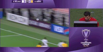 夸张😲10外援PK10外援！吉达国民4-2加拉法 亚冠7胜1平不败出线