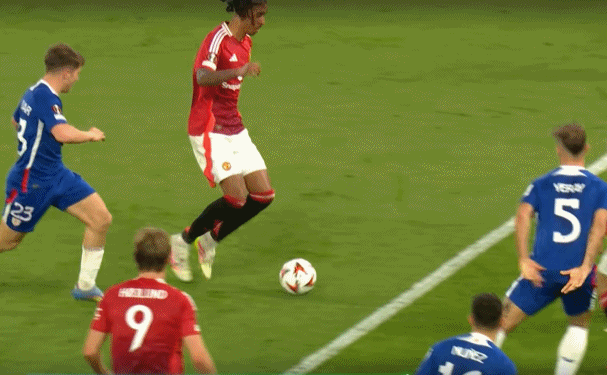 博主：大連英博將在上海進(jìn)行兩場熱身，本階段冬訓(xùn)后直接開啟聯(lián)賽