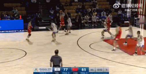 在3个月内赢得3 MVP 这是这个年轻人.吗？