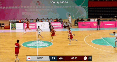 在3个月内赢得3 MVP 这是这个年轻人.吗？
