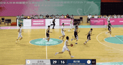 在3个月内赢得3 MVP 这是这个年轻人.吗？