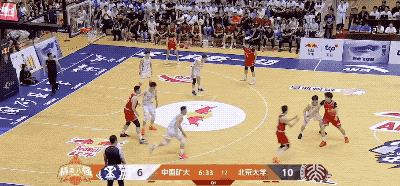 在3个月内赢得3 MVP 这是这个年轻人.吗？