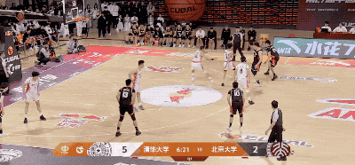 在3个月内赢得3 MVP 这是这个年轻人.吗？