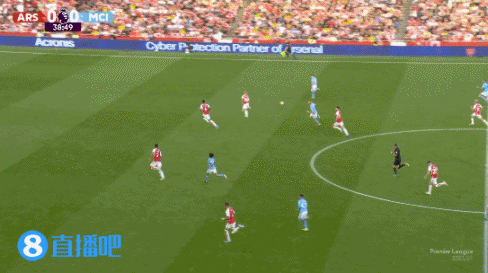 枪手后防双子星?萨利巴硬抗哈兰德,加布里埃尔禁区高难度解围