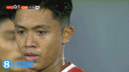 91分钟绝平国青！印尼U19球员终场哨响跪倒在地