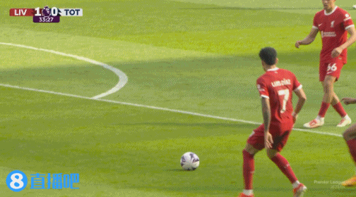 利物浦vs热刺两次争议判罚：加克波禁区倒地未吹+罗梅罗疑似手球