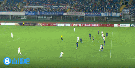 半场-由树杰任意球破门黄毅豪补时染红 上海U17队1-1皇马U17队