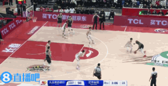 全能发挥！多米尼克-琼斯42分钟22中11砍下31分6板9助