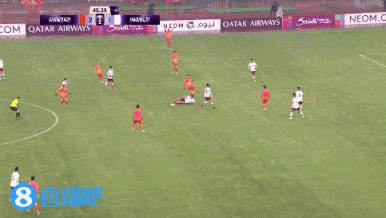 半场-泰山暂3-1光州 泽卡克雷桑传射 王大雷刘洋配合失误离谱送礼