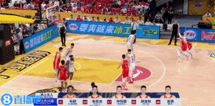 师何工？孙铭徽15投2中！拿到5分6板5助3失误4犯规