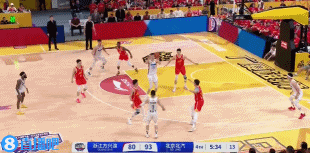 乘胜追击！杰曼再中超远三分 北京将分差拉开到16分