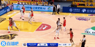 礼尚往来！北京守护篮筐送大帽 但杰曼反击也遭广厦追帽