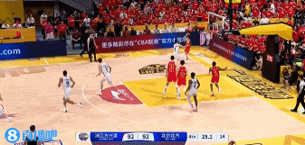 😡关键时刻连丢罚球！林秉圣&布朗&朱俊龙铁4个 孙铭徽两罚全铁